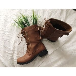 Combat Boots | Brown | size:6 | Good Condition